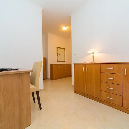 Downtown Apartament *